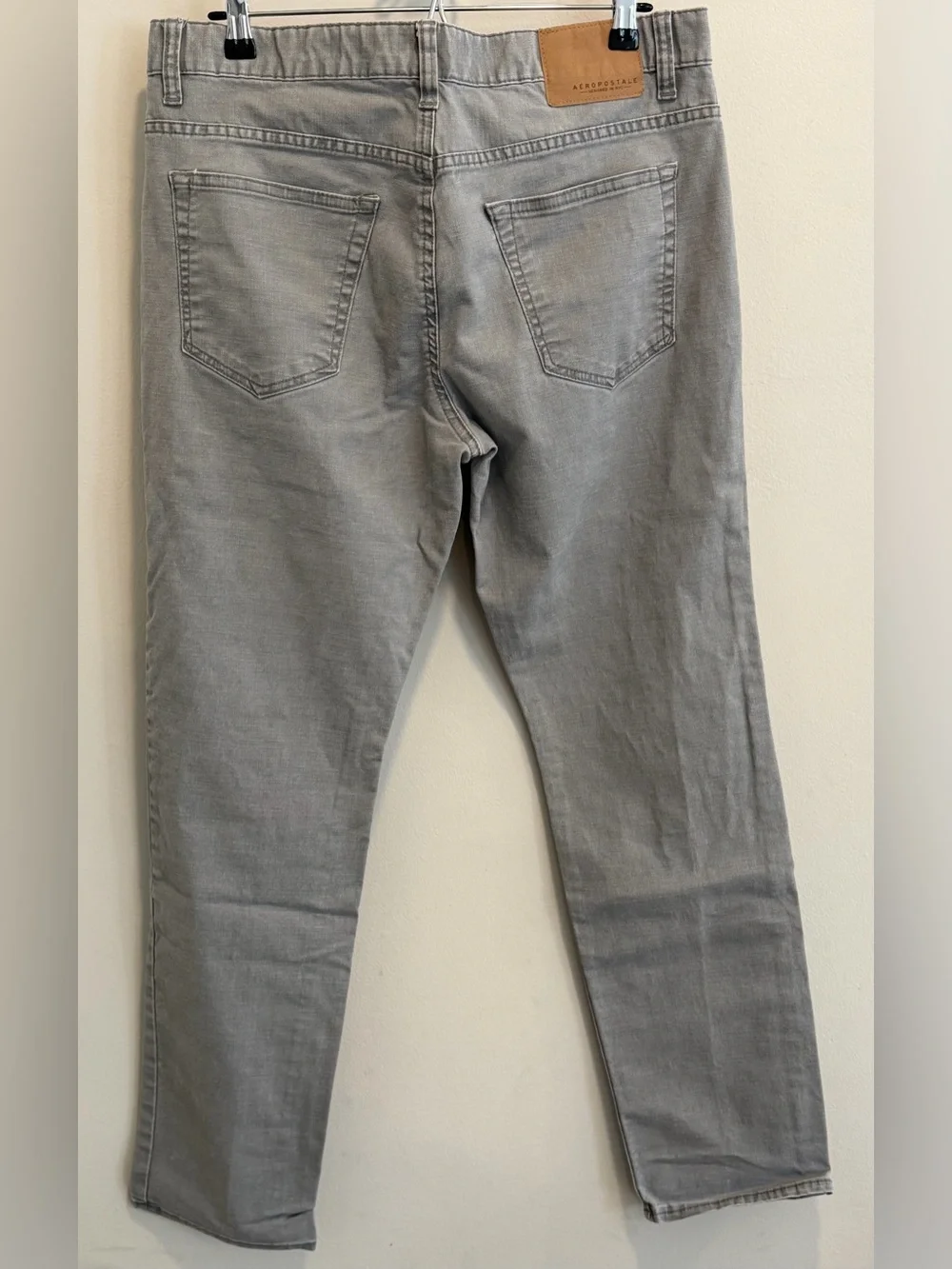 Aeropostale Men’s Skinny Jeans in Gray Size 34x32